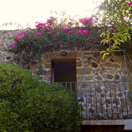 Residenza Khaddiuggia לינה וארוחת בוקר Campobello