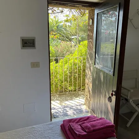 לינה וארוחת בוקר Residenza Khaddiuggia Campobello