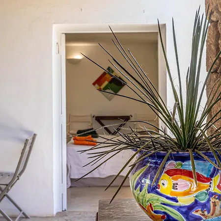 Residenza Khaddiuggia לינה וארוחת בוקר 4*