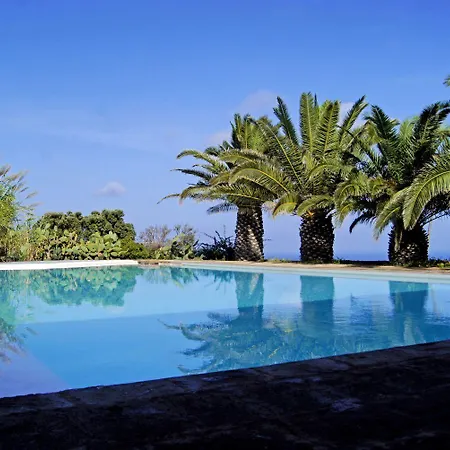 Residenza Khaddiuggia לינה וארוחת בוקר 4*